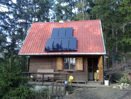 Celoroční ostrovní fotovoltaická elektrárna Písek - 0,84kWp